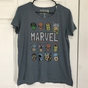 Women's Fitted Marvel Avengers T-Shirt • NWT